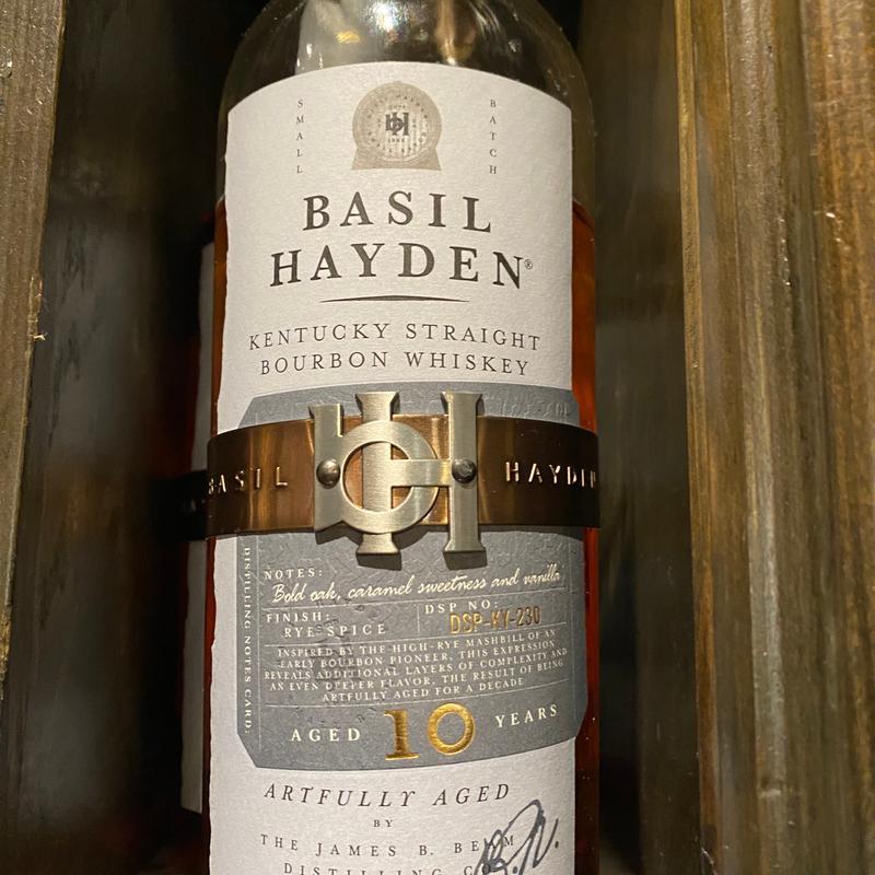 BASIL HAYDEN 10yr photo