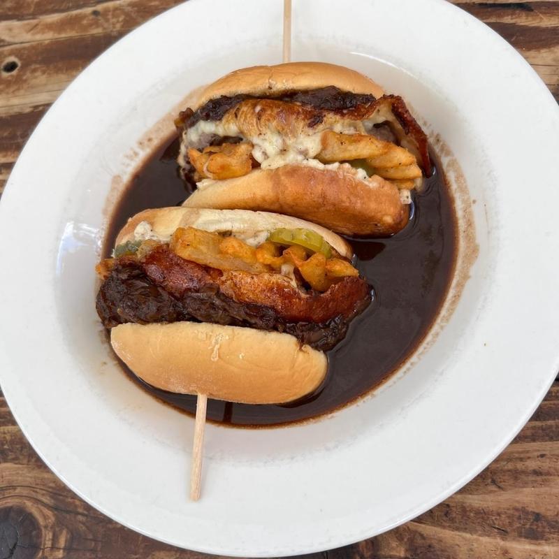 CANADIAN TUXEDO BURGER photo