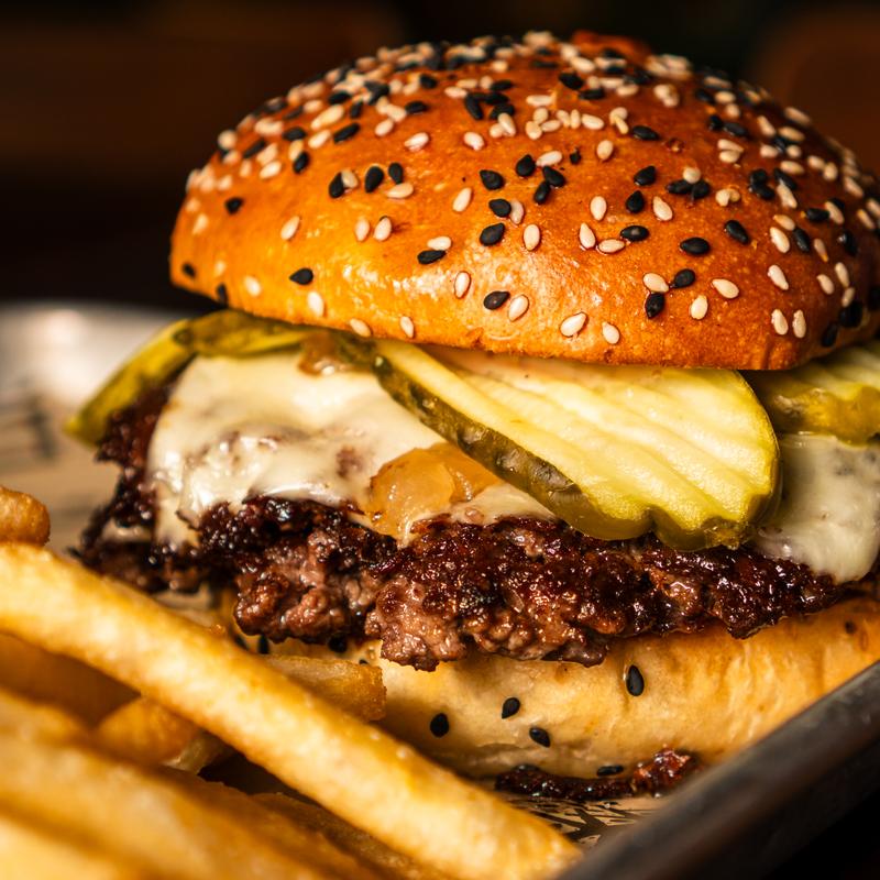 LUA SMUSH BURGER photo