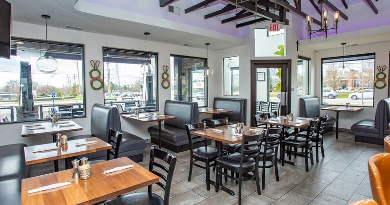 Diner area, wide view
