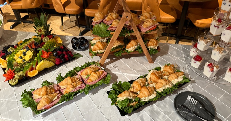 Interior, arcade games