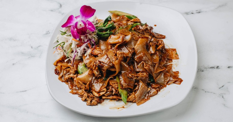 Drunken Noodle Chicken
