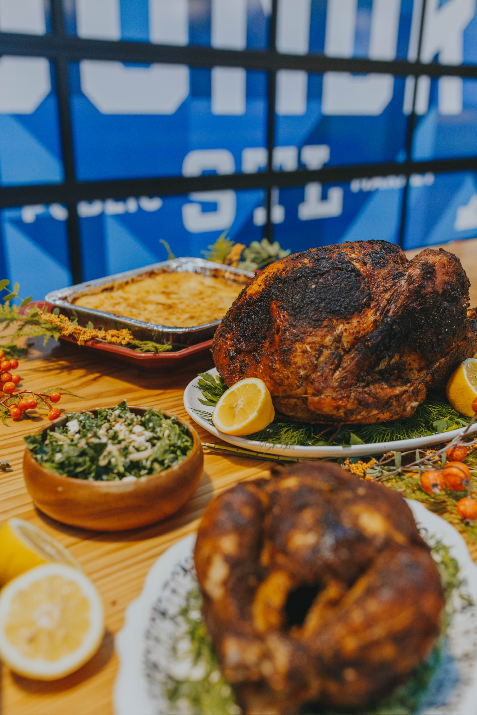 Picture of Thanksgiving Turkey and side dishes for ordering