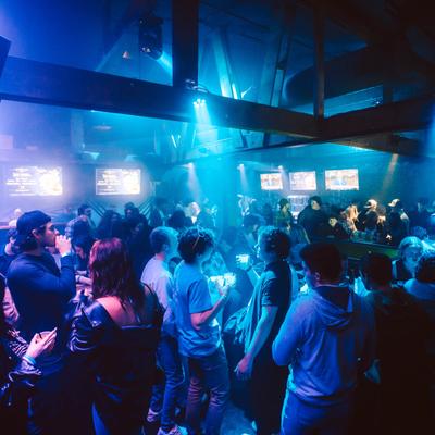 gallery photo number 106