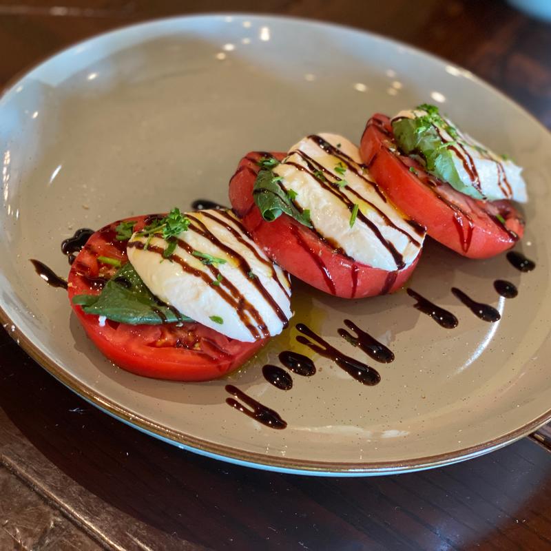 Insalata Caprese photo