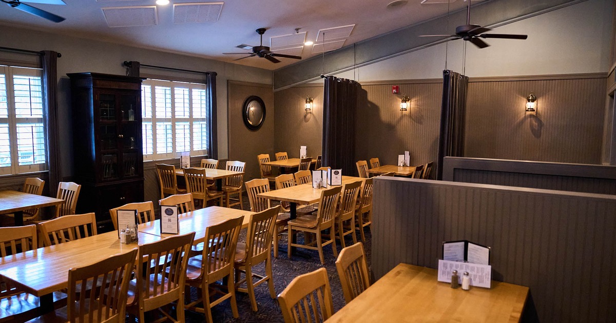 Interior, dining area, ceiling fans, curtain room dividers, small windows with blinds