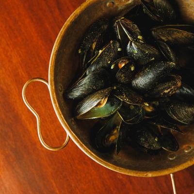 Steamed mussels.