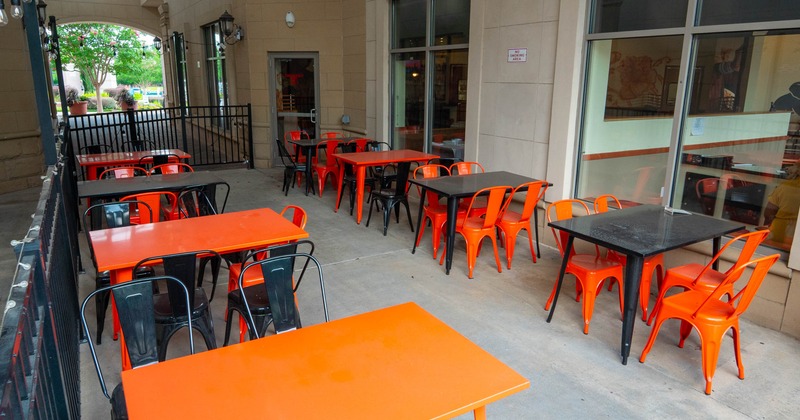 Exterior, main seating area
