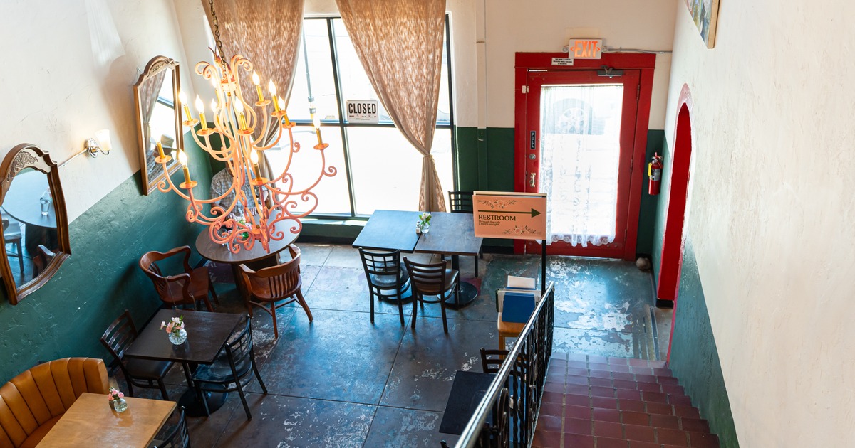 Diner area, top view