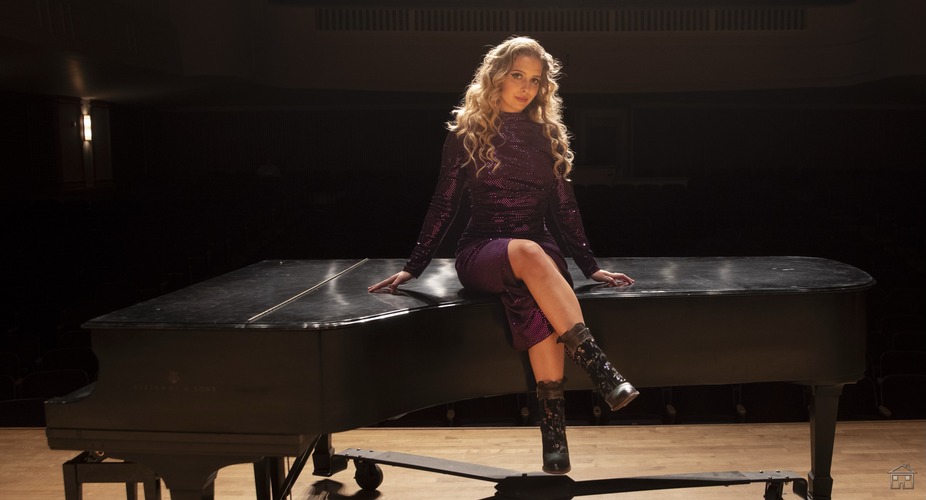 Naomie April event photo