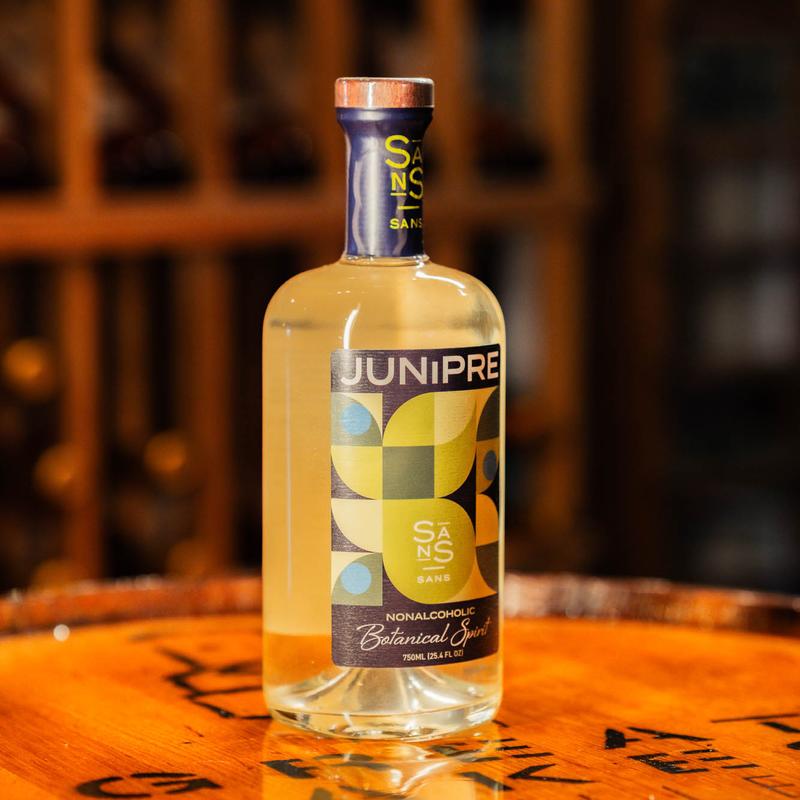 SANS Junipre Non-Alcoholic Botanical Spirit photo