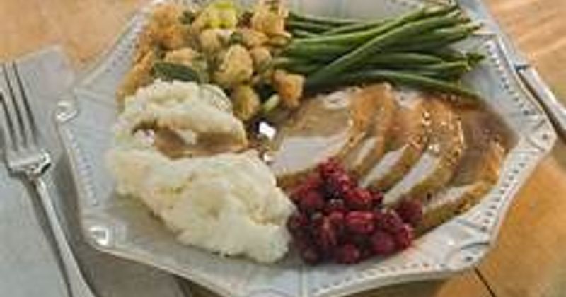 Meat, mashed potatoes and vegetables