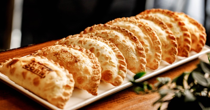 Empanada tray