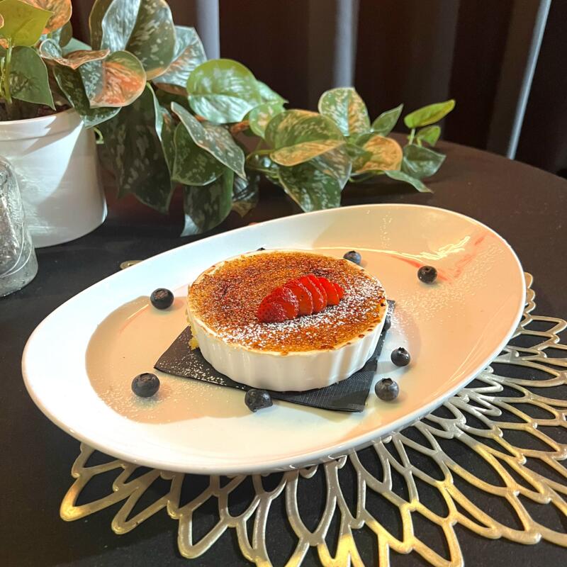 Limoncello Creme Brulee photo