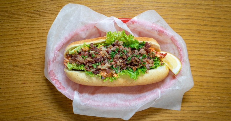 Lemon Pepper Lobster Roll With Bacon