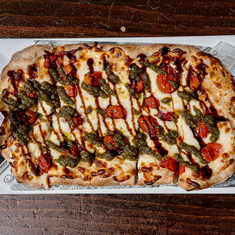 Tomato Pesto Flatbread photo
