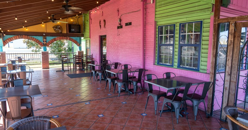 Exterior, patio, seating area