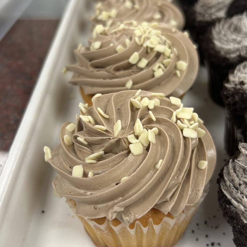 menu item 23 of 90, Vanilla with Chocolate Buttercream