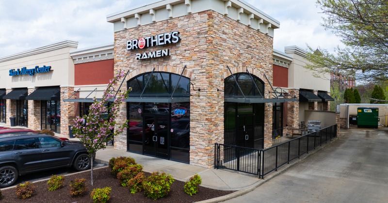 Exteriror, angle view