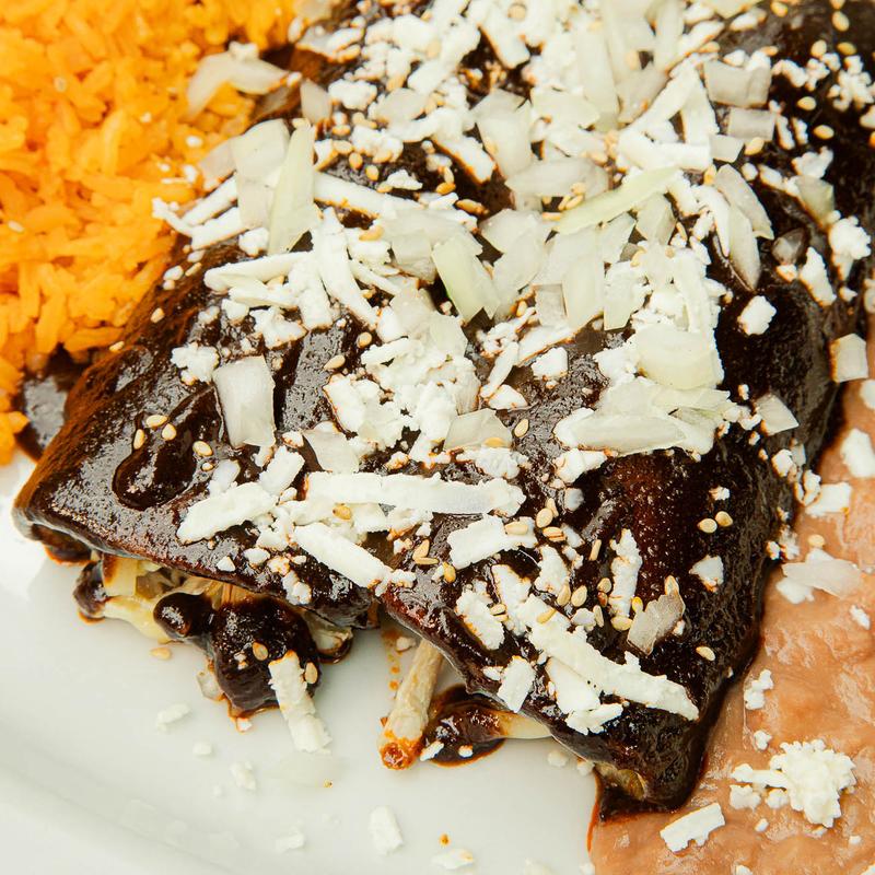 Enchiladas De Pollo Con Mole photo