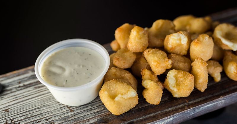 Nuggets and dip