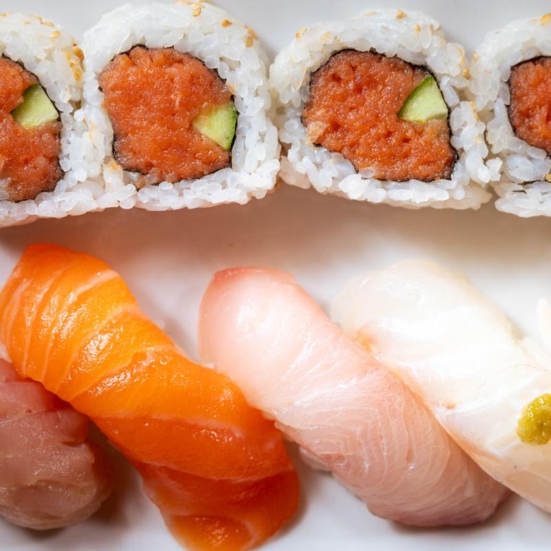 menu item 6 of 7, Spicy Tuna Roll