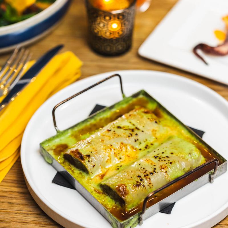 Caneló De Cua De Bou photo