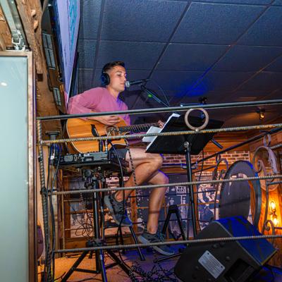 gallery photo number 4