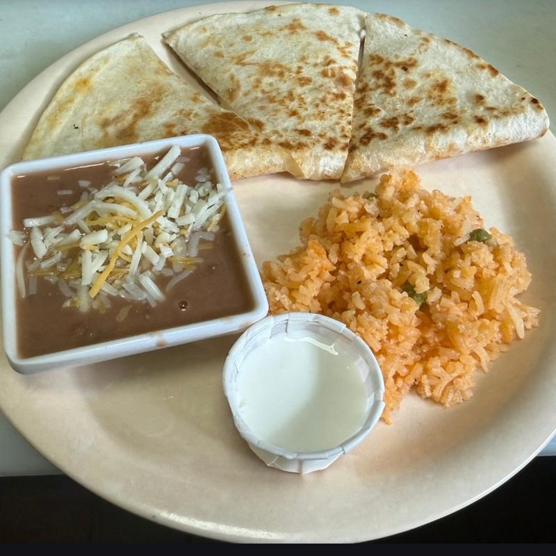 Keiki Quesadilla Plate photo