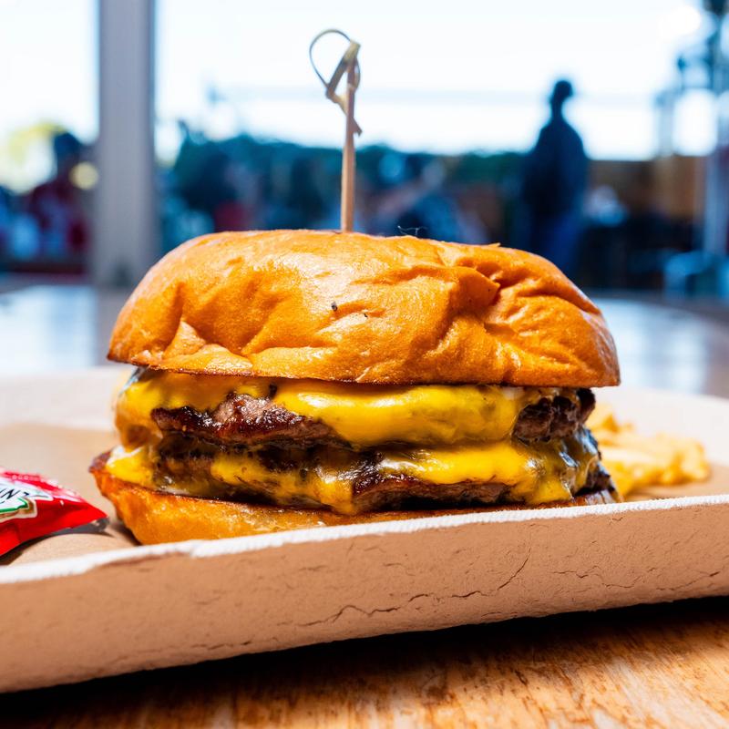 menu item 5 of 9, CM Classic Burger