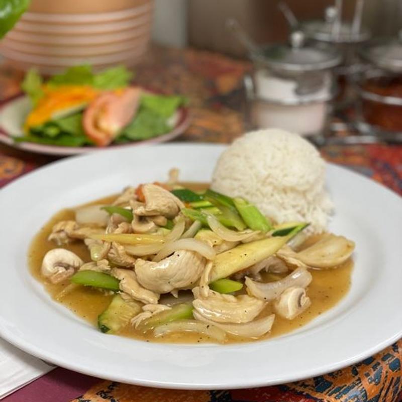 menu item 73 of 81, Pad Ginger Chicken