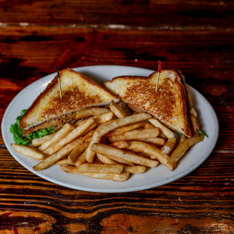 Fried Green Tomato Sandwich photo