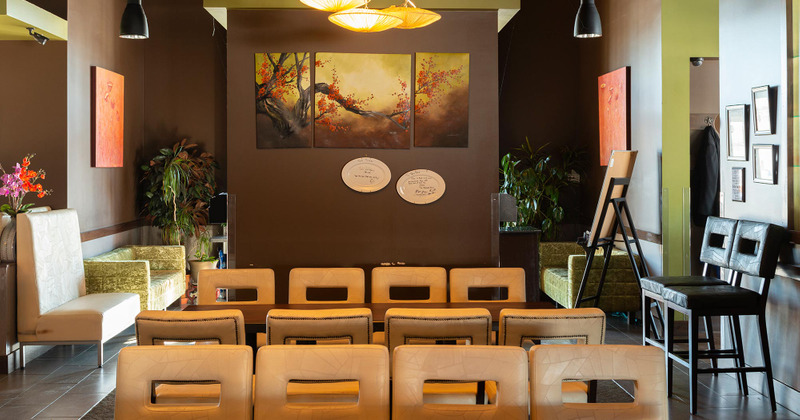 Interior, table for eight