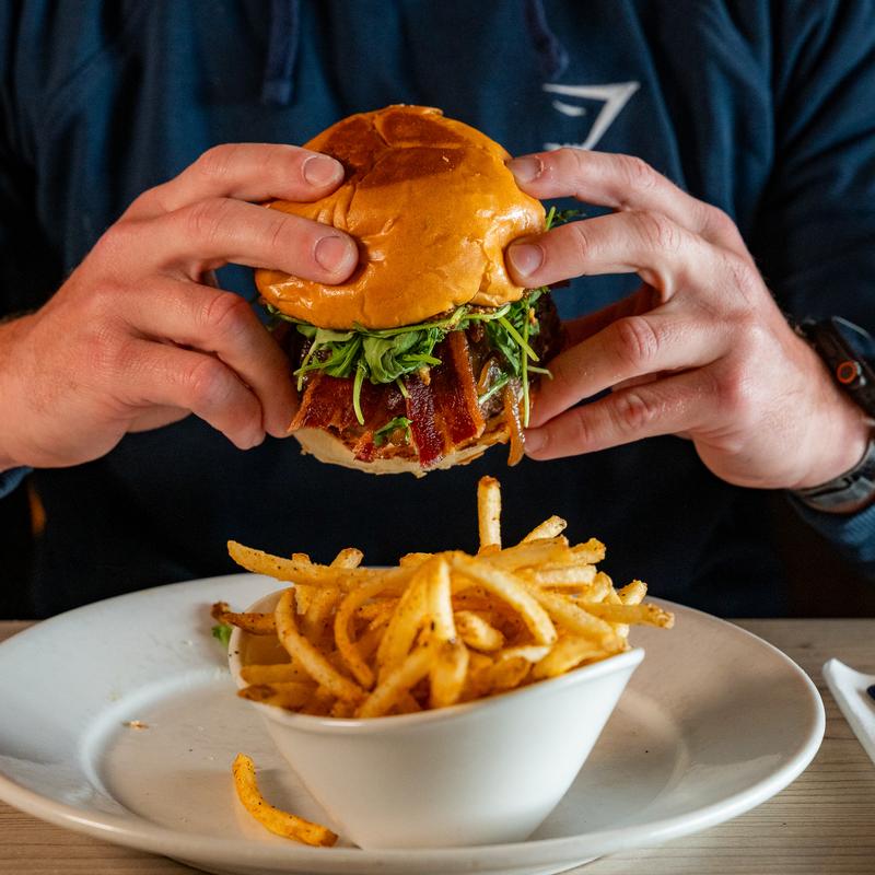 Shorehouse Cheese Burger photo
