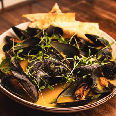 Steamed Mussels.