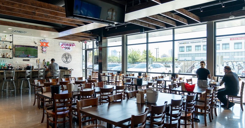 Wide view to diner room