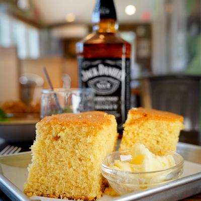 Cord bread, side view