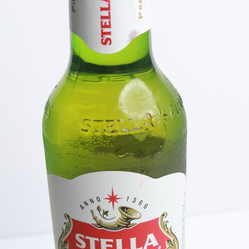 Stella Artois photo