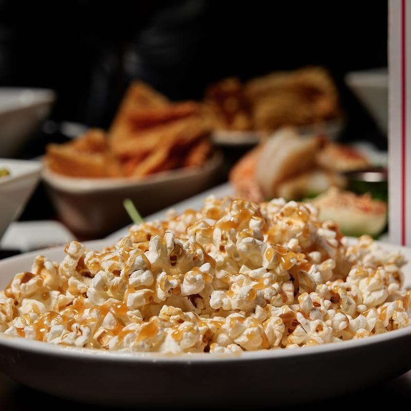 SALTY CARAMEL POPCORN photo