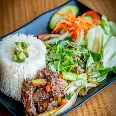 Shaken Beef Rice Plate.