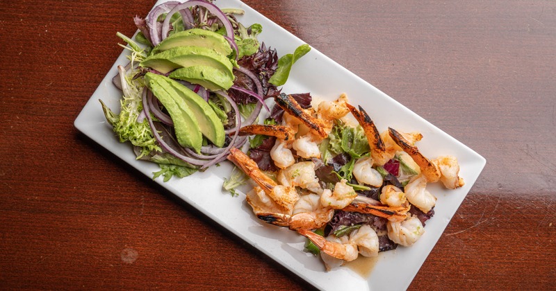 Grilled shrimp with avocado salad