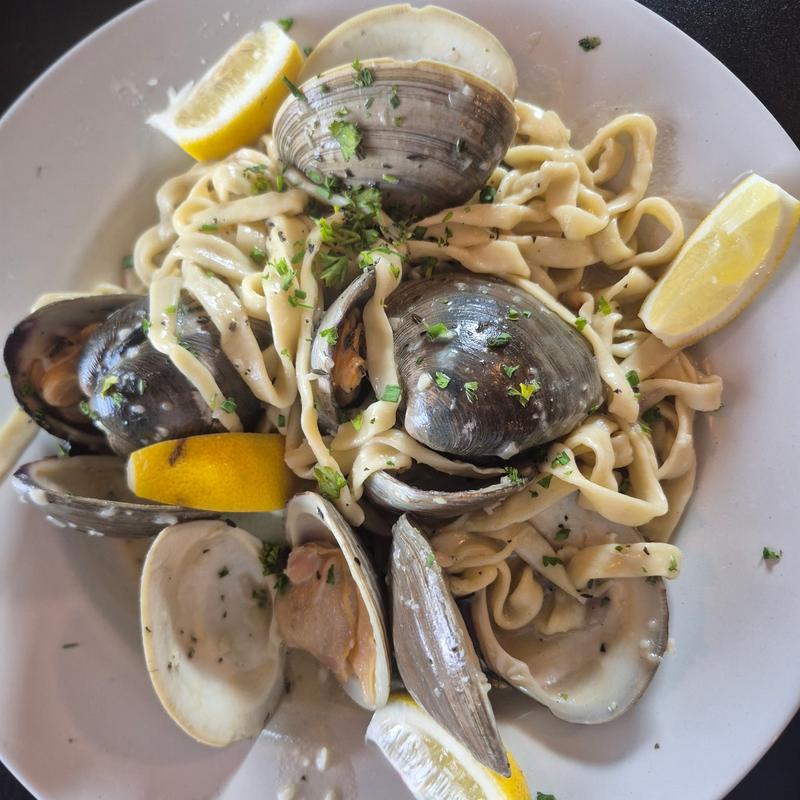 Clam Scampi photo