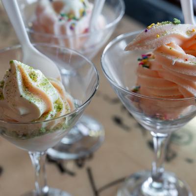 Pistachio and saffron ice cream served in martini glasses.