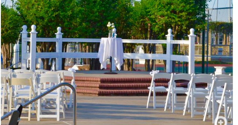 Outdoor wedding venue