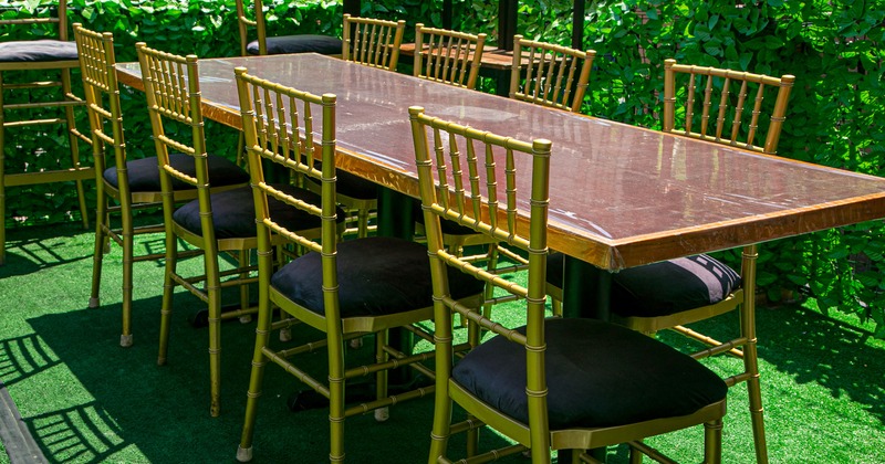 Outdoor seating area, table for eight guests