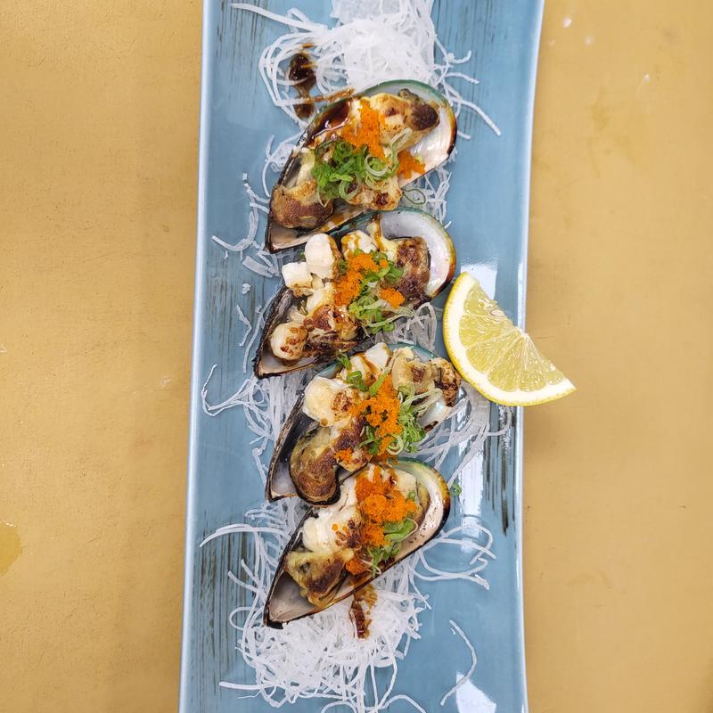 Baked Mussel with Scallop photo