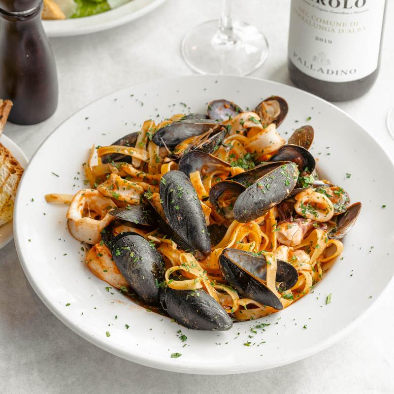 menu item 29 of 95, Pasta ai Frutti di Mare