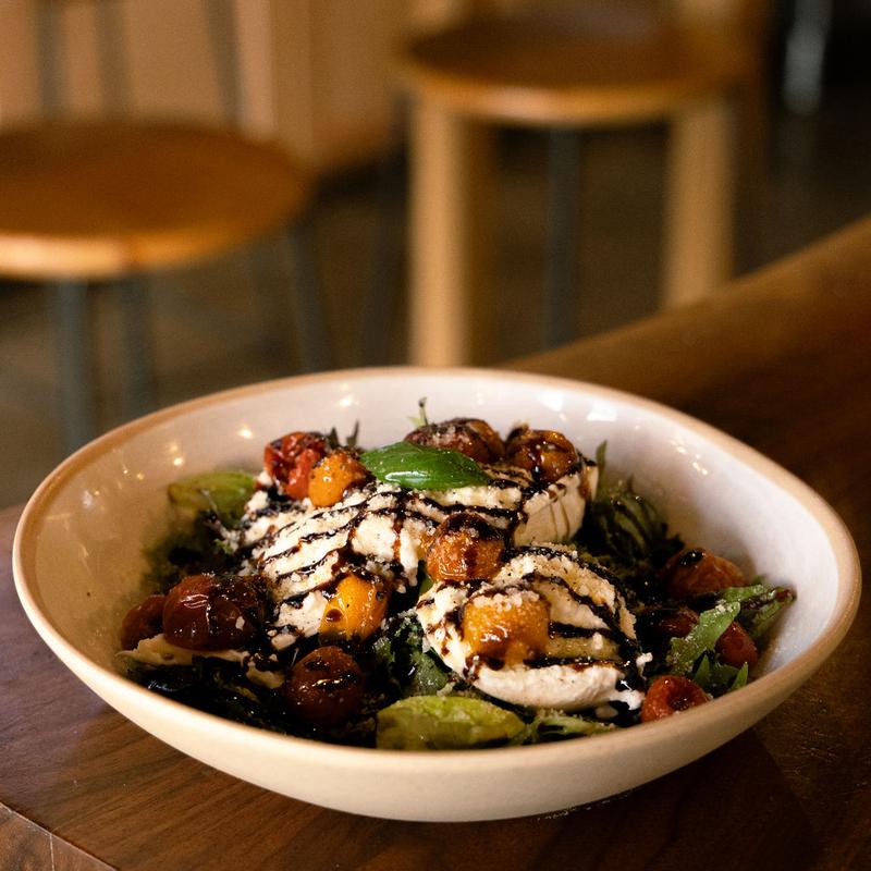 BURRATA & TOMATO photo