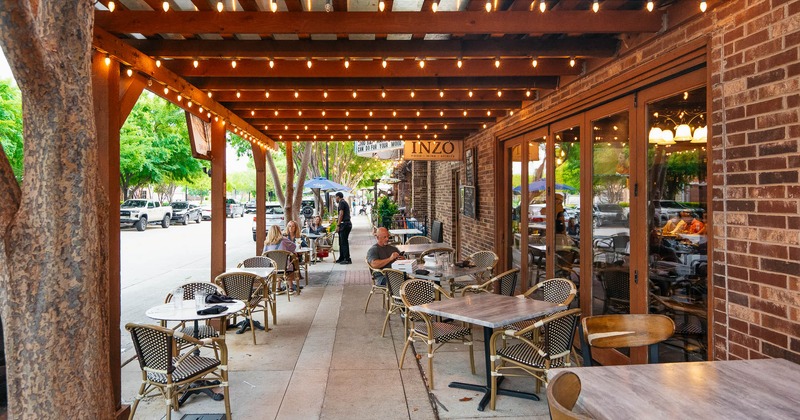 Exterior, tables and chairs ready for guests