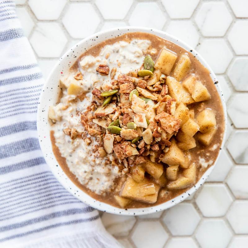 Apple Cinnamon Overnight Oats photo